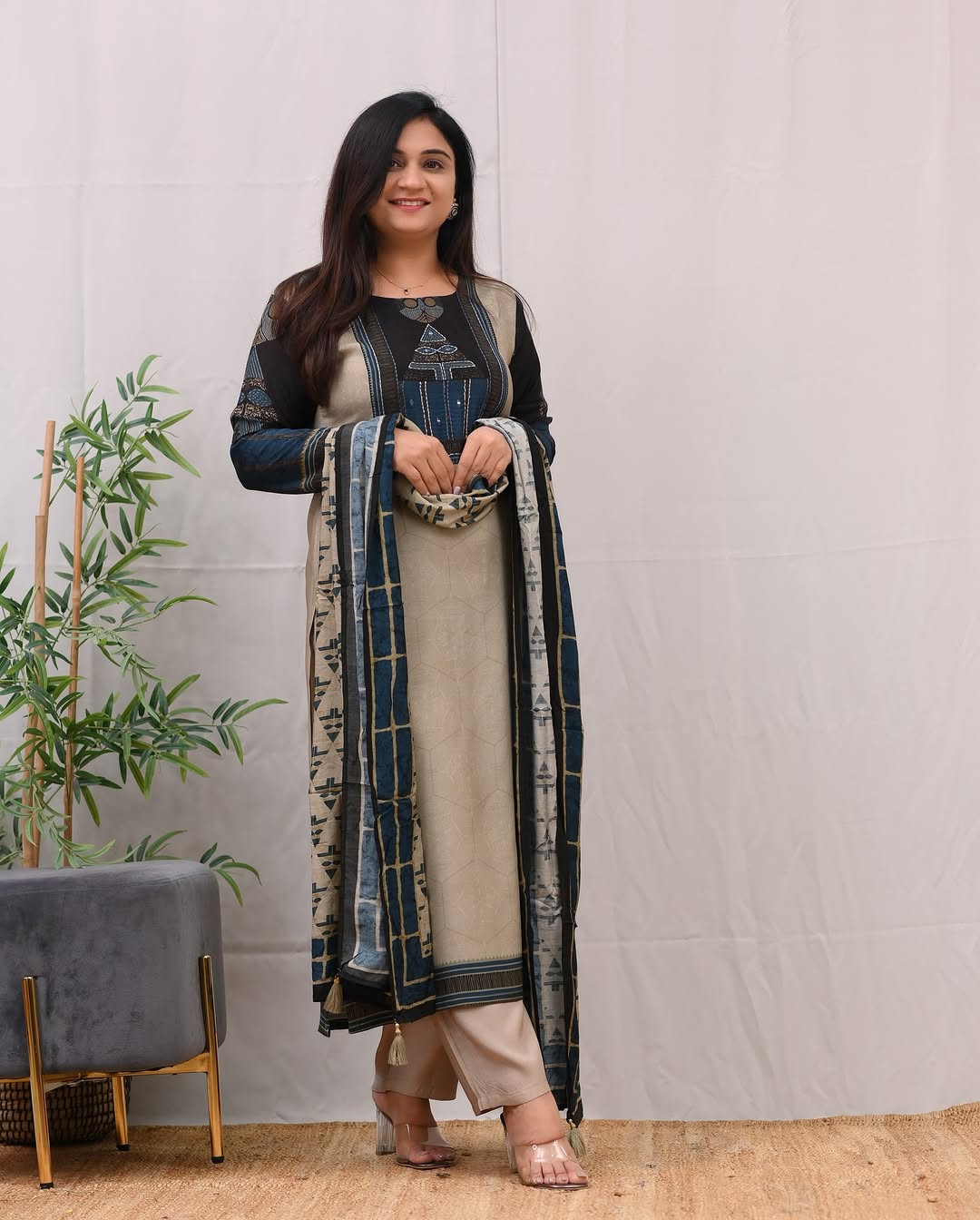 Dusty R-neck silk kurti suit set