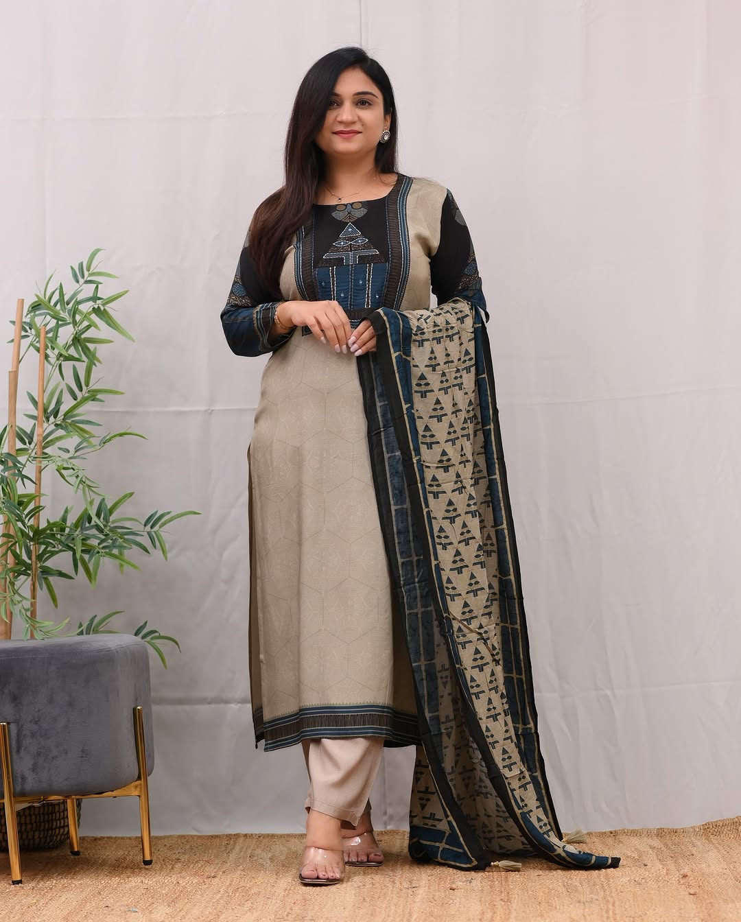 Dusty R-neck silk kurti suit set